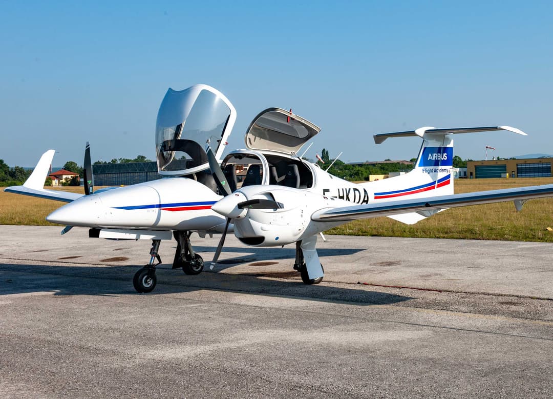 Diamond DA42